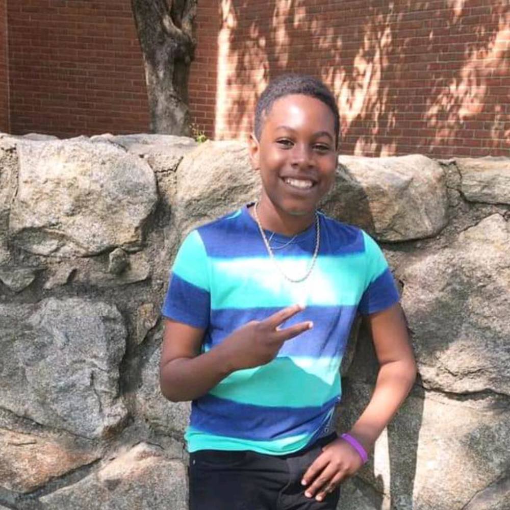 Meet your Posher, Najaye